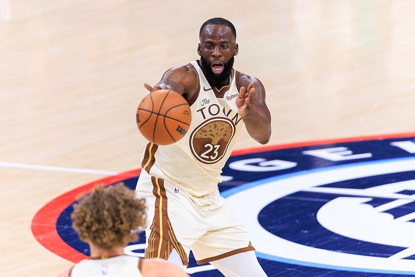 GM dos Warriors fala a verdade sobre negociações por troca de Draymond Green.