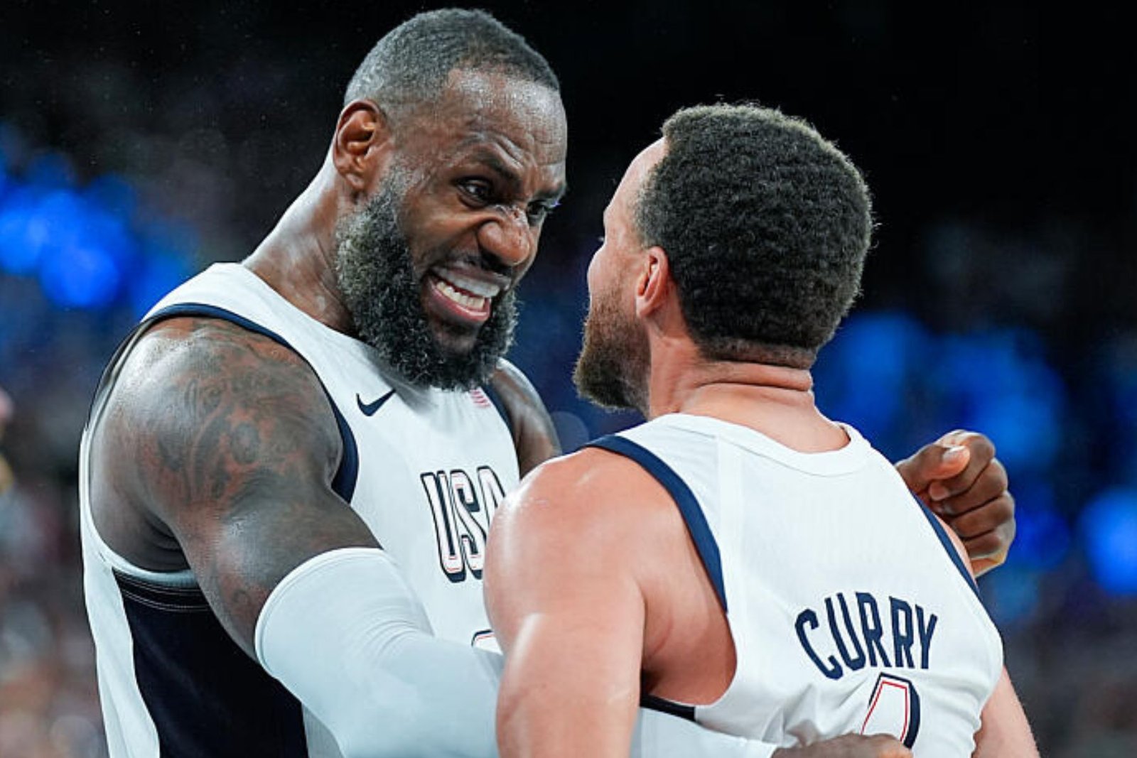 Stephen Curry e LeBron James juntos? Rumores da NBA para a próxima temporada