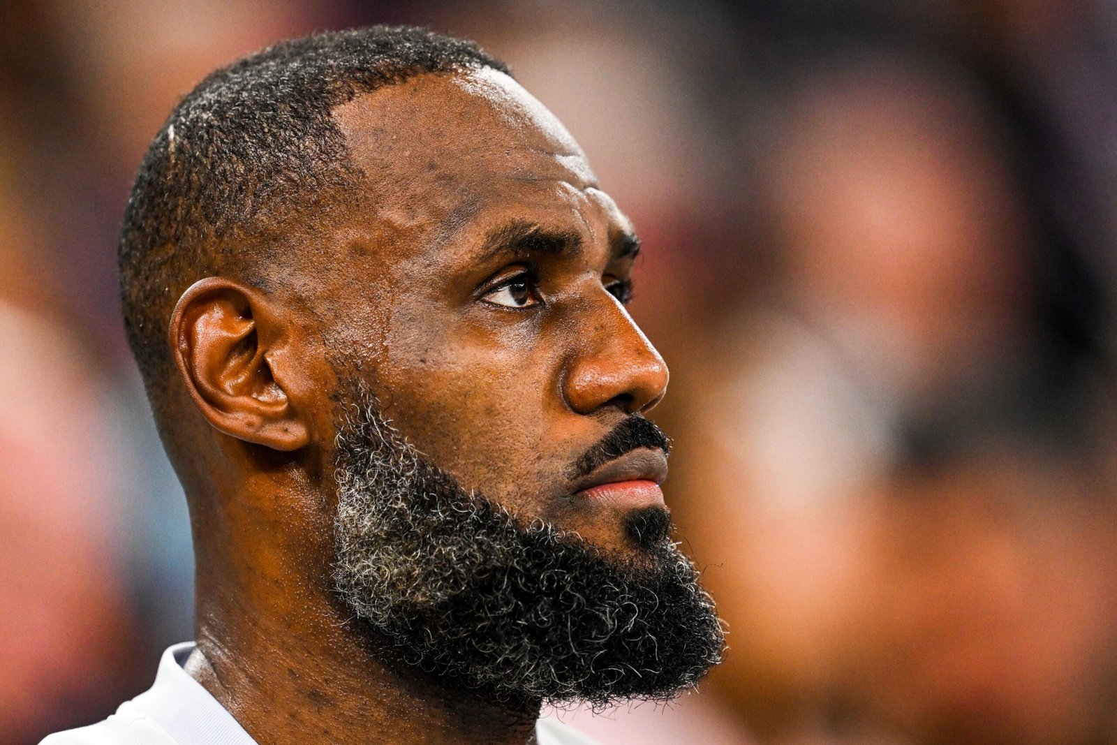 Última atualização sobre o futuro de LeBron James apont problema para o Golden State Warriors
